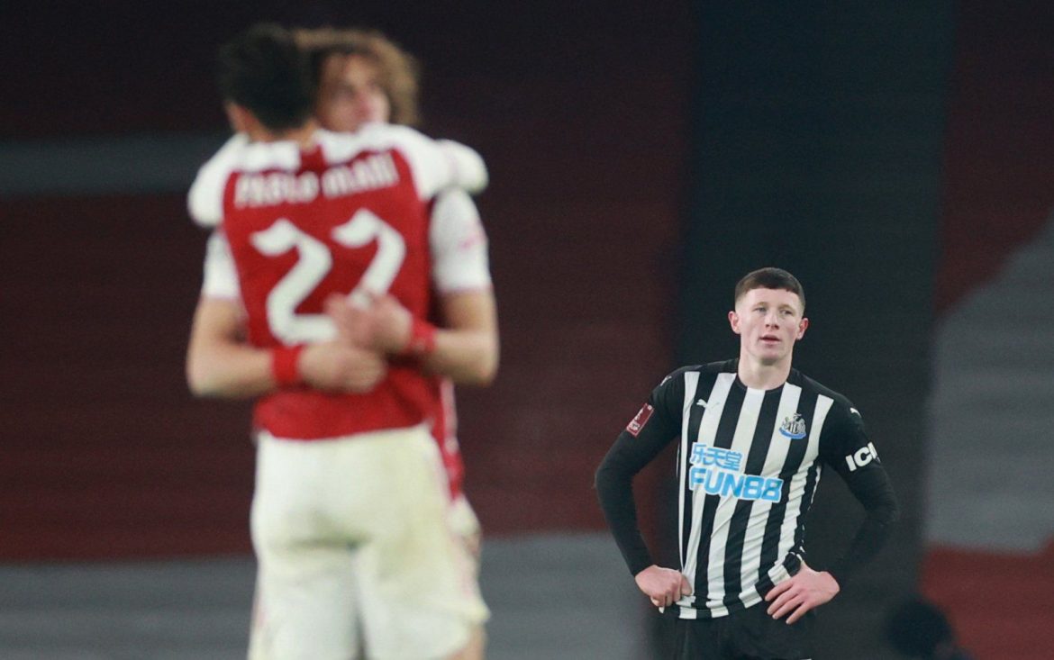 Newcastle team news vs Arsenal